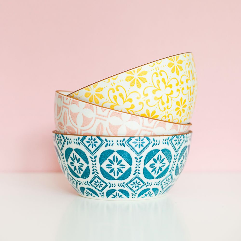 Ceramic bowls